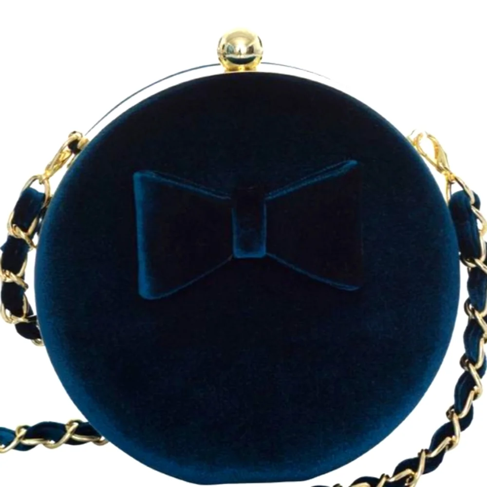 REVIEW Locky Teal Blue Green Velvet Clutch Purse Crossbody Bag NWT - Picture 2 of 6